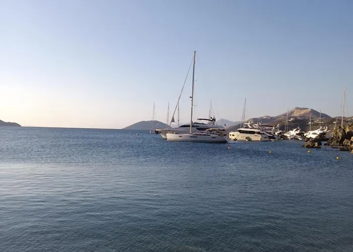 公寓 Theodore's Mansion Your Aristocratic Escape In Greece *
