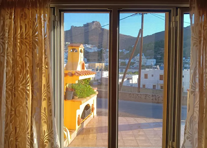公寓 Theodore's Mansion Your Aristocratic Escape In Greece Panteli