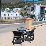 Theodore's Mansion Your Aristocratic Escape In Greece Lägenhet *