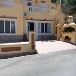 Theodore's Mansion Your Aristocratic Escape In Greece Lägenhet