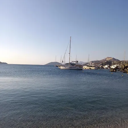 Apartman Theodore's Mansion Your Aristocratic Escape In Greece *