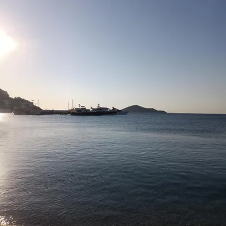 Apartman Theodore's Mansion Your Aristocratic Escape In Greece