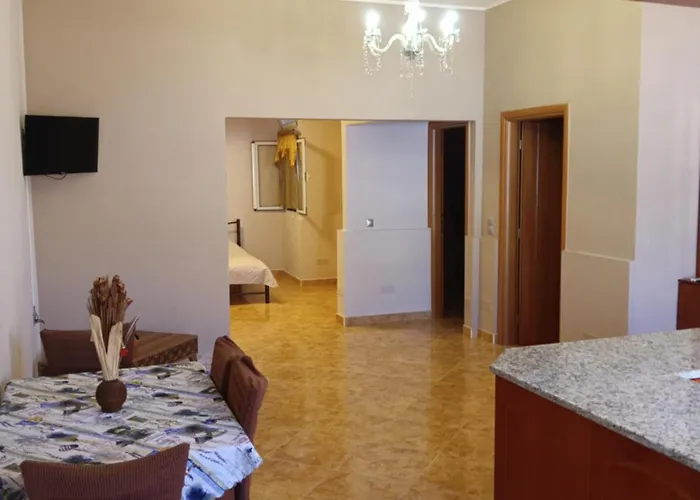 Theodore's Mansion Your Aristocratic Escape In Greece شقة Panteli