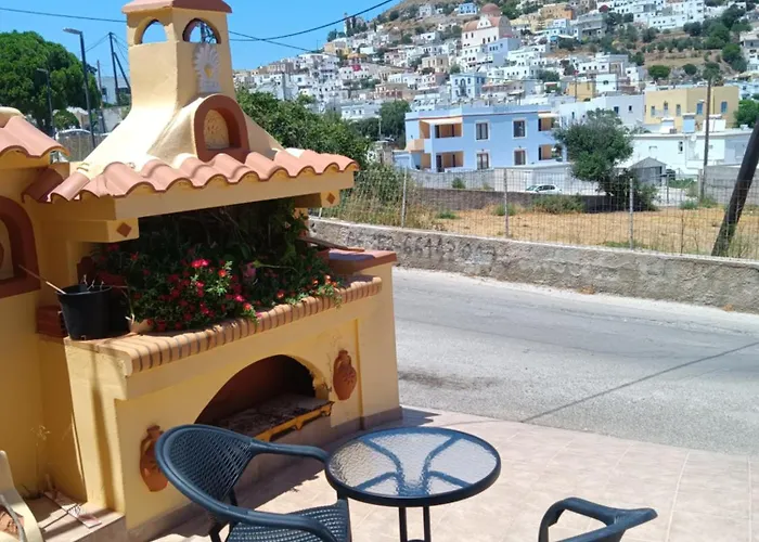 Theodore's Mansion Your Aristocratic Escape In Greece Panteli